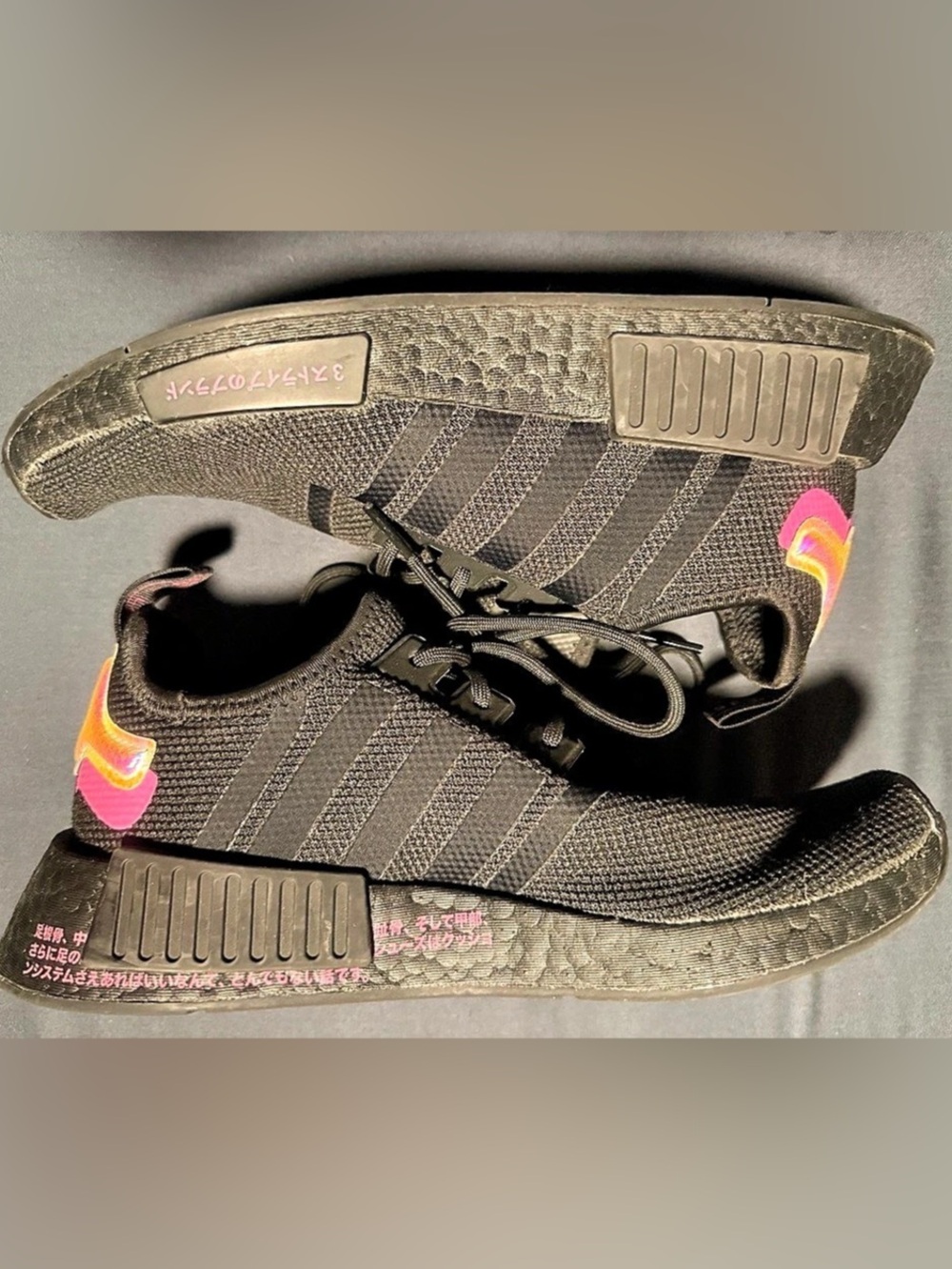 adidas NMD_R1 Black & Pink Sneakers US 8